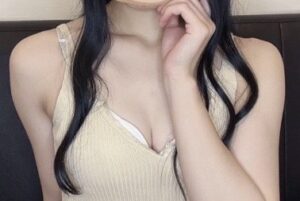 里美れん（22）