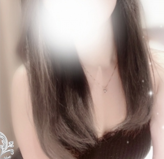 秋元さな（26）