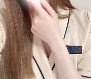 もも（28）